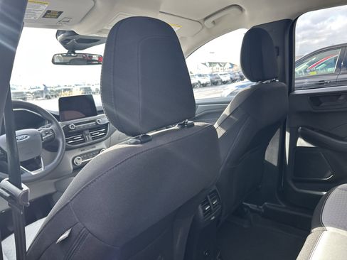 Used 2023 Ford Escape Active image 17
