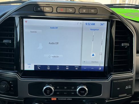 Used 2022 Ford F250 Platinum w/ FX4 Off-Road Package image 16