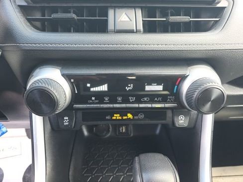 Used 2024 Toyota RAV4 LE image 19