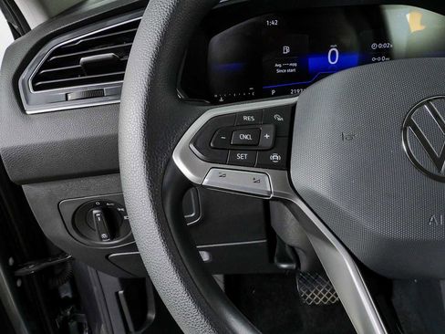 Certified 2023 Volkswagen Tiguan S FWD image 12