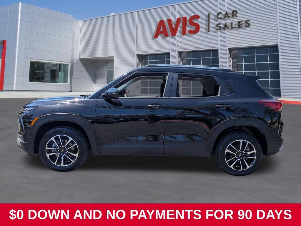 Used 2025 Chevrolet TrailBlazer LT AWD/4WD image 10