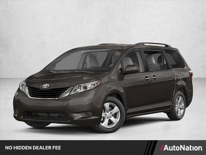 Used 2016 Toyota Sienna LE