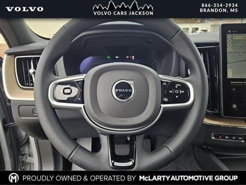New 2026 Volvo XC60 B5 Plus w/ Protection Package Premier AWD/4WD image 25