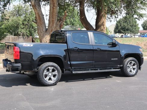 Used 2016 Chevrolet Colorado Z71 AWD/4WD image 4