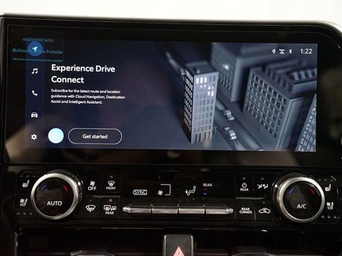 New 2026 Toyota Highlander Limited image 18