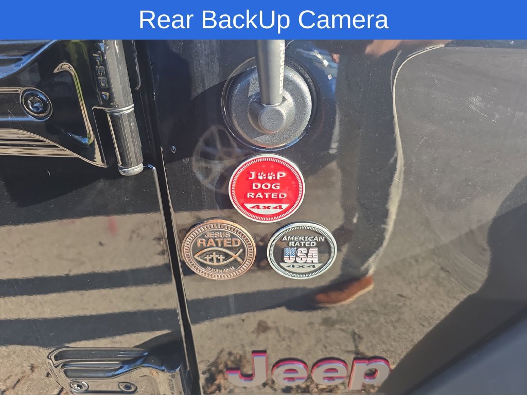 Used 2023 Jeep Gladiator Rubicon w/ Trailer Tow Package AWD/4WD image 7