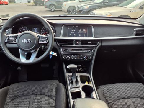 Used 2019 Kia Optima LX image 8
