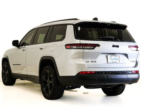 Used 2023 Jeep Grand Cherokee L Limited w/ Luxury Tech Group II AWD/4WD image 9