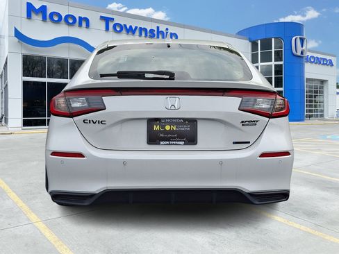 Used 2026 Honda Civic Sport Touring image 5