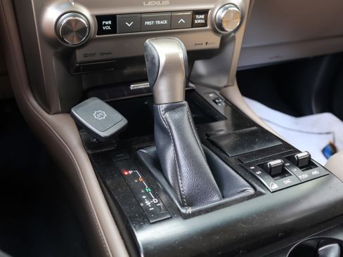 Used 2020 Lexus GX 460 Premium image 28