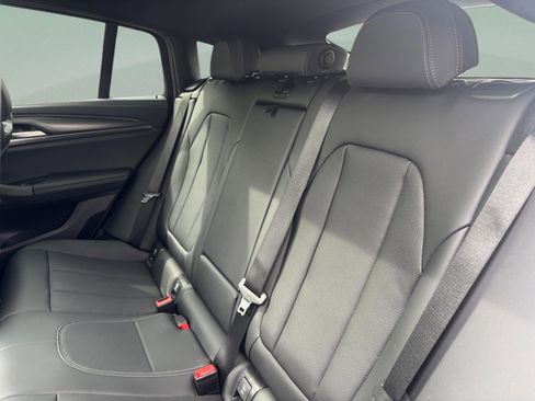 Used 2025 BMW X4 M40i w/ Premium Package AWD/4WD image 28