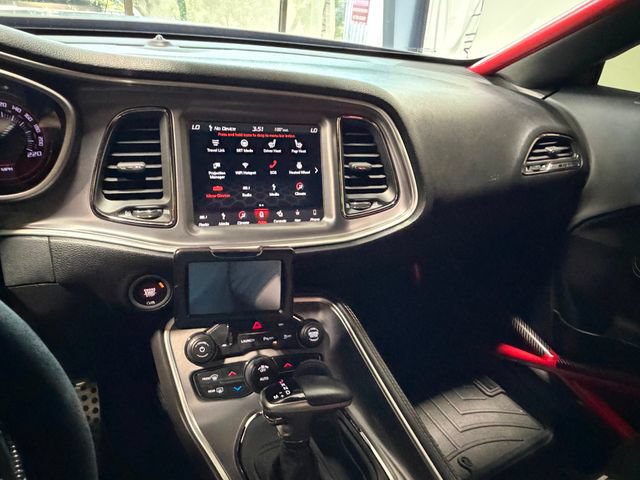 Used 2019 Dodge Challenger SRT Hellcat Redeye RWD image 39