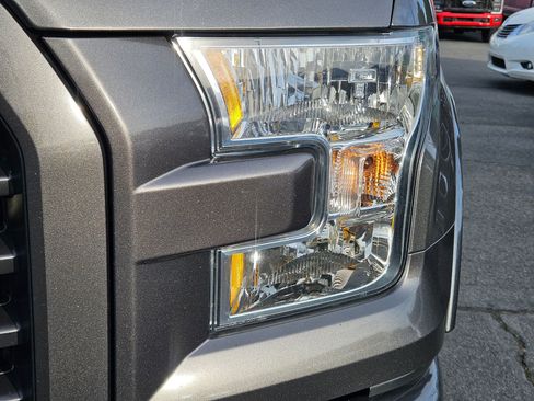 Used 2016 Ford F150 XLT w/ Equipment Group 302A Luxury AWD/4WD image 12