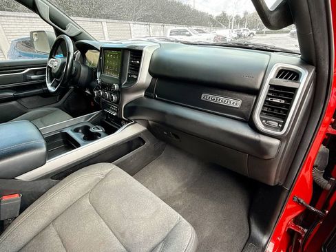 Used 2019 RAM 1500 Big Horn AWD/4WD image 32