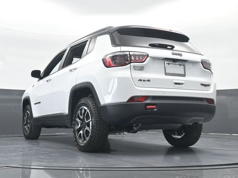 New 2026 Jeep Compass Trailhawk image 53