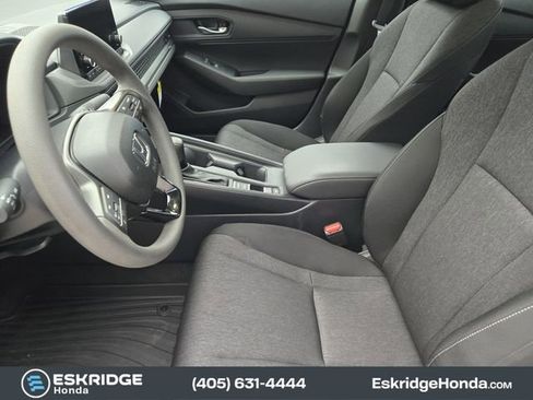 Certified 2025 Honda Accord LX image 14
