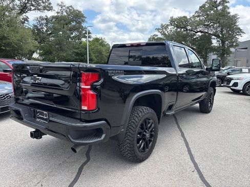 Used 2025 Chevrolet Silverado 2500 LTZ w/ LTZ Plus Package AWD/4WD image 6