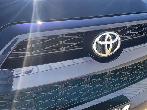 Used 2019 Toyota 4Runner SR5 Premium image 36