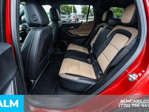 Used 2025 Chevrolet Equinox ACTIV w/ Safety and Technology Package AWD/4WD image 22