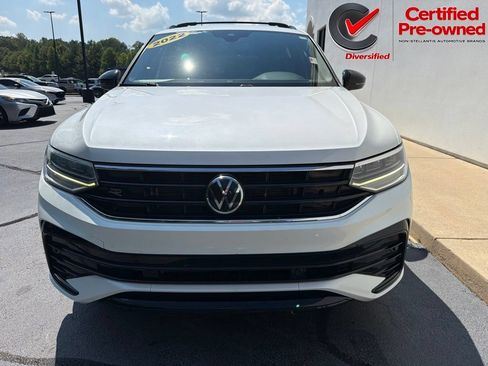 Used 2022 Volkswagen Tiguan SE R-Line FWD image 8