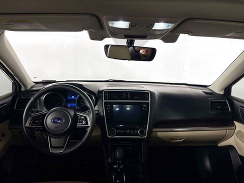 Used 2019 Subaru Outback 2.5i Limited w/ Popular Package #2 image 12