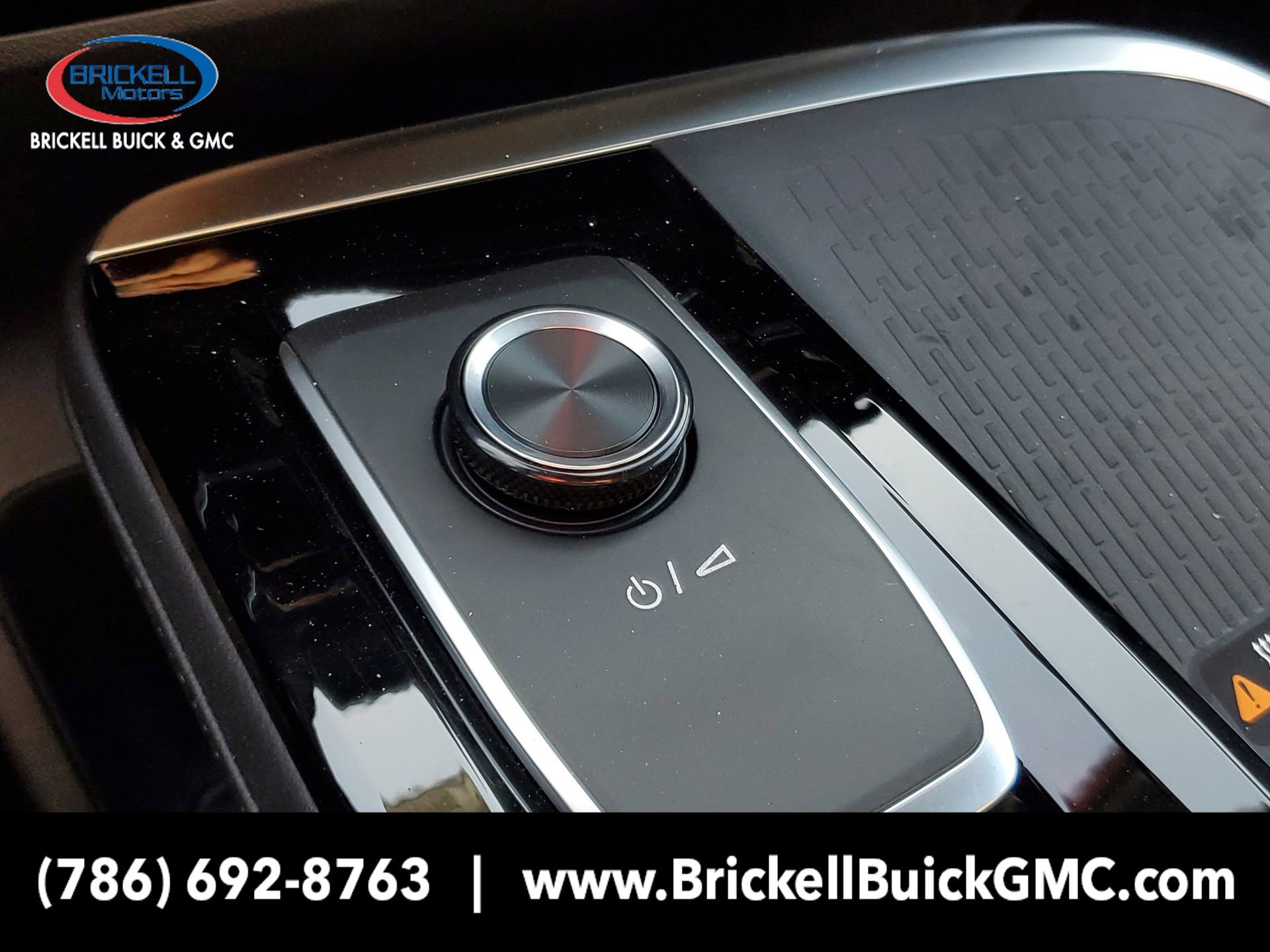 New 2025 Buick Enclave Sport Touring w/ Power Package FWD image 31