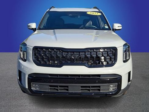 Used 2025 Kia Telluride SX Prestige X-Line AWD/4WD image 2