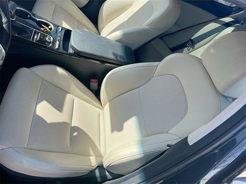 Used 2023 Kia Stinger GT-Line w/ Sun & Sound Package image 19