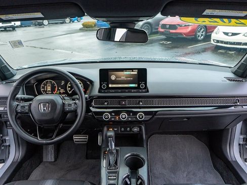 Certified 2025 Honda Civic Sport image 19