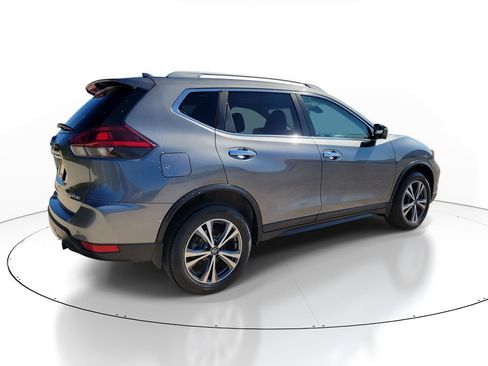 Used 2019 Nissan Rogue SV AWD/4WD image 4