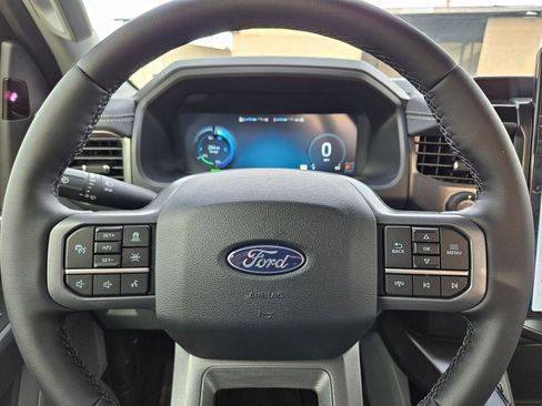 New 2025 Ford F150 Lightning Flash AWD/4WD image 18