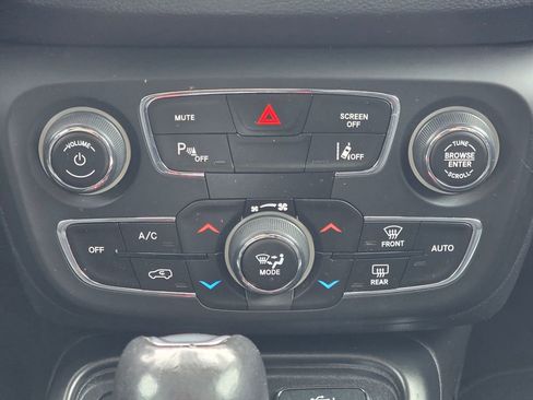 Used 2021 Jeep Compass Trailhawk w/ Convenience Group image 15