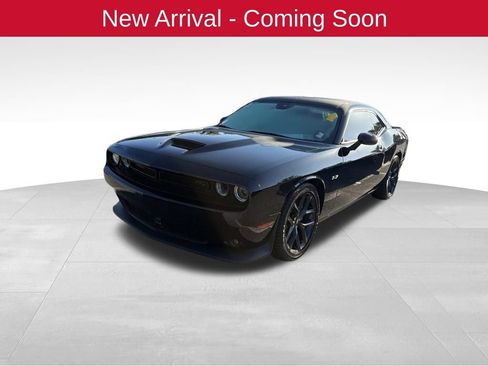 Used 2023 Dodge Challenger R/T w/ Plus Package RWD image 1