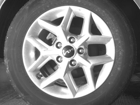 Used 2025 Kia Soul LX w/ LX Technology Package FWD image 18