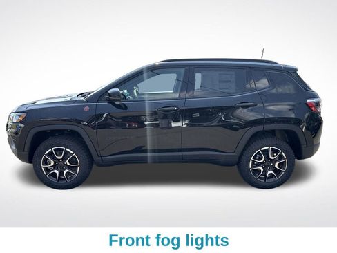 New 2025 Jeep Compass Trailhawk w/ Trailhawk Convenience Group image 11