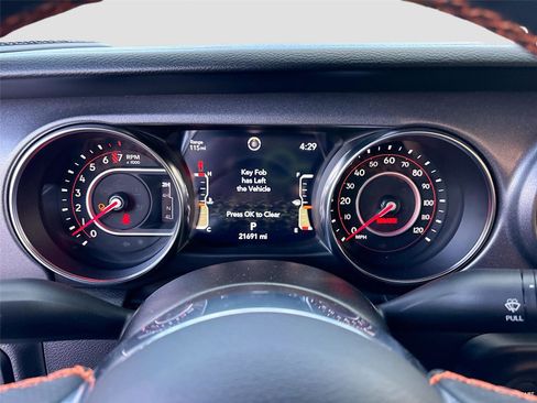 Used 2022 Jeep Gladiator Mojave w/ Cold Weather Group image 14