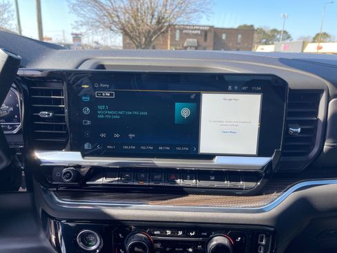 Used 2024 Chevrolet Silverado 1500 LT image 5