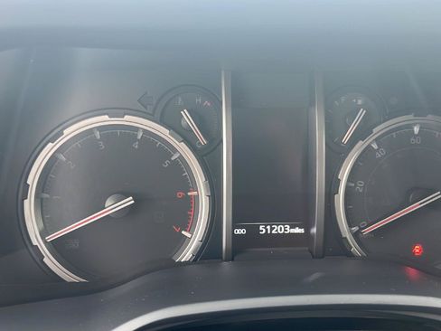 Used 2023 Toyota 4Runner Limited image 16