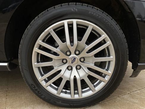 Used 2023 Ford Expedition Max Limited image 9