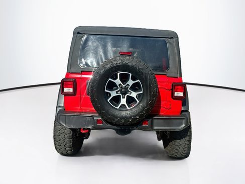 Used 2022 Jeep Wrangler Unlimited Rubicon AWD/4WD image 7