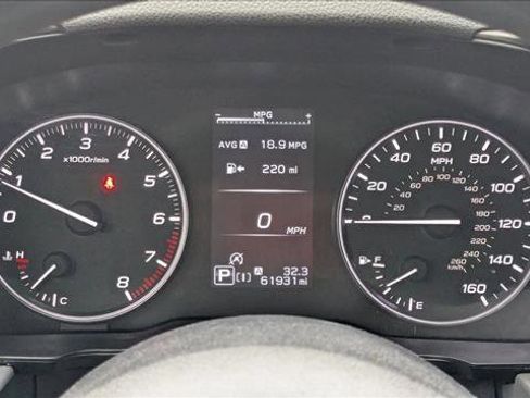 Used 2024 Subaru Crosstrek 2.0i Premium w/ Popular Package #4 image 14