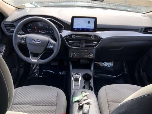 Certified 2020 Ford Escape SE image 13