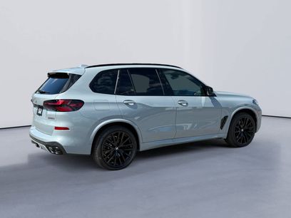 New 2026 BMW X5 M60i