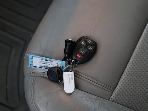 Used 2017 Chevrolet Traverse Premier image 29