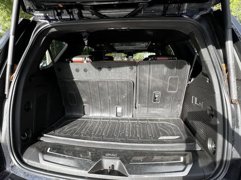 Used 2023 GMC Yukon Denali Ultimate AWD/4WD image 54