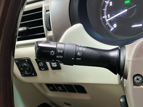Used 2015 Lexus GX 460 w/ Premium Package AWD/4WD image 15