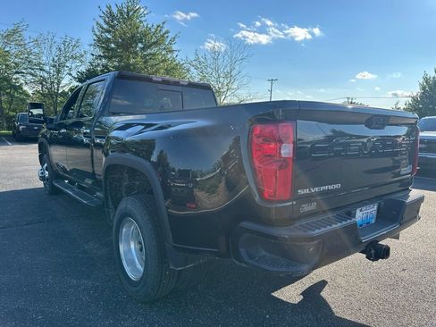 Used 2022 Chevrolet Silverado 3500 High Country AWD/4WD image 4