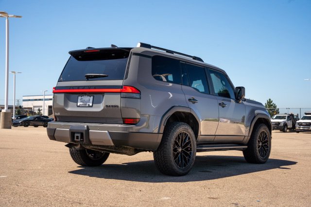 Used 2024 Lexus GX 550 AWD/4WD image 7