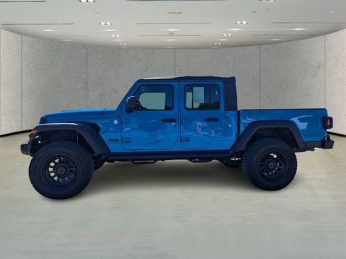 Used 2021 Jeep Gladiator Sport image 6