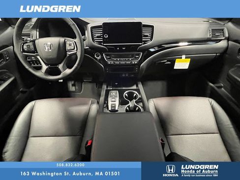New 2026 Honda Ridgeline Black Edition image 3